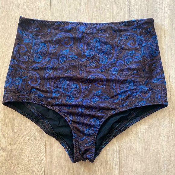 Malia Mills 2 piece blue swimsuit - Picture 5 of 7